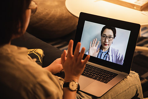 patient attending a virtual doctors appointment